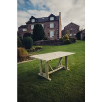 Clover Garden Table by Churnet Valley - CL0T01